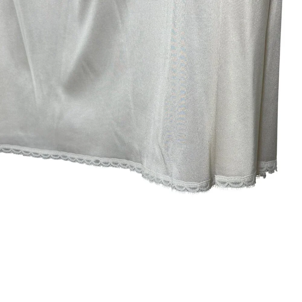 Vintage Vanity Fair Half Slip Large Cream Nylon Lace Trim 22" Made in USA - Picture 2 of 9